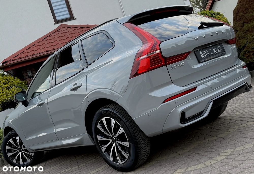 Volvo XC 60 B5 B AWD Geartronic RDesign - 8