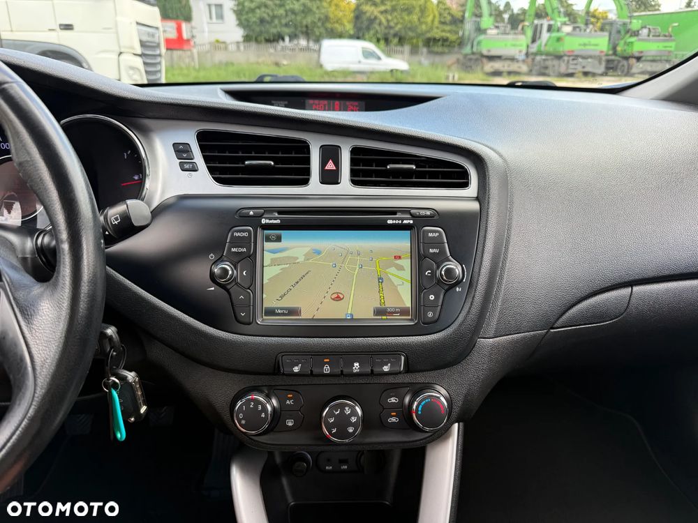 Kia Ceed 1.4 CVVT Dream Team Edition - 3