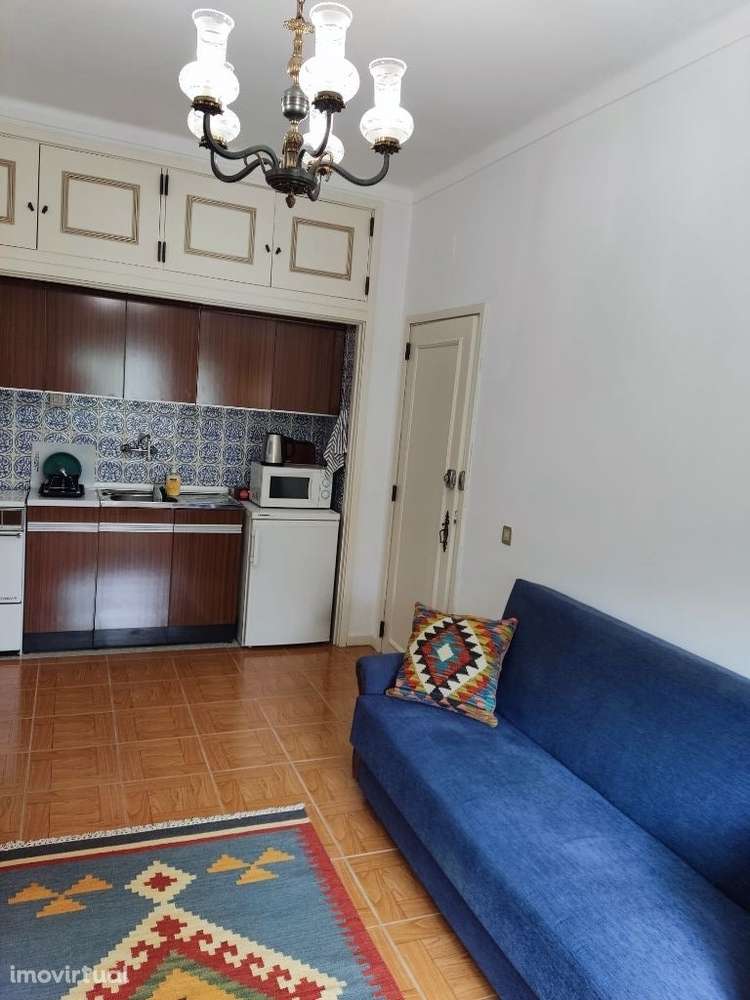 Centro de Coimbra - Bonito Apartamento T1 / Beautiful T1 Apartment - Grande imagem: 3/14
