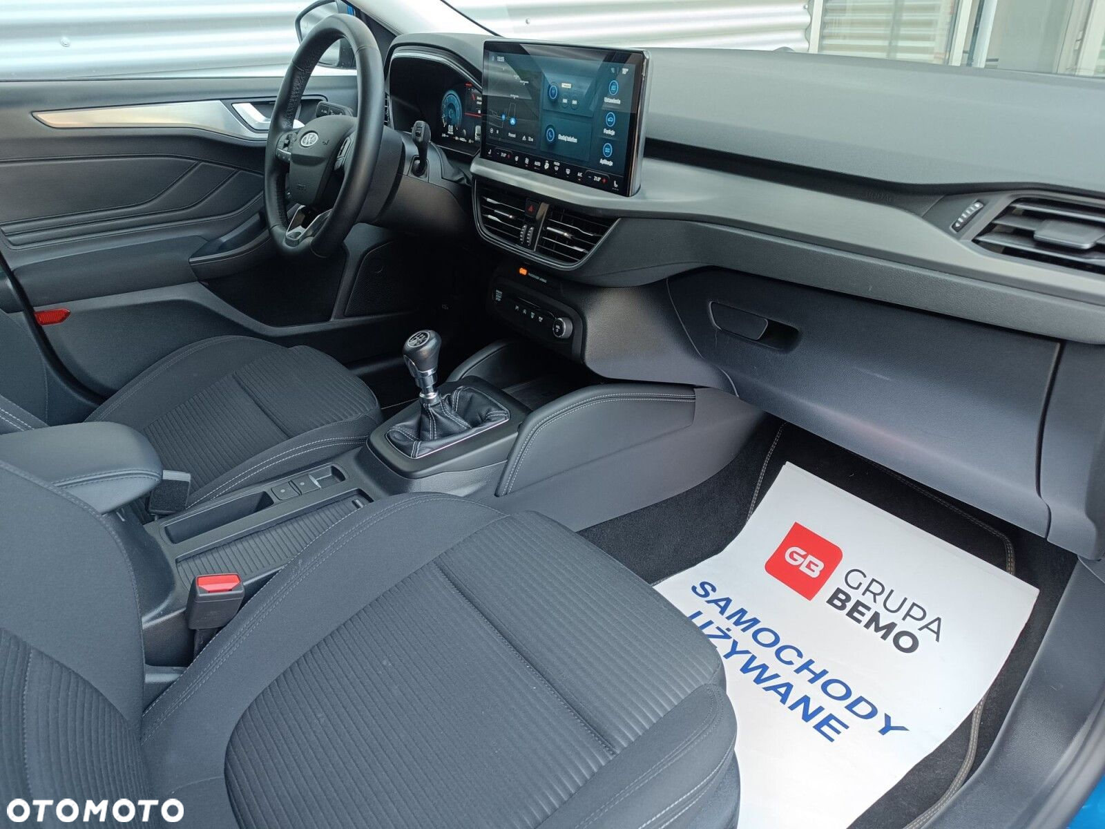Ford Focus 1.0 EcoBoost mHEV Titanium X - 12