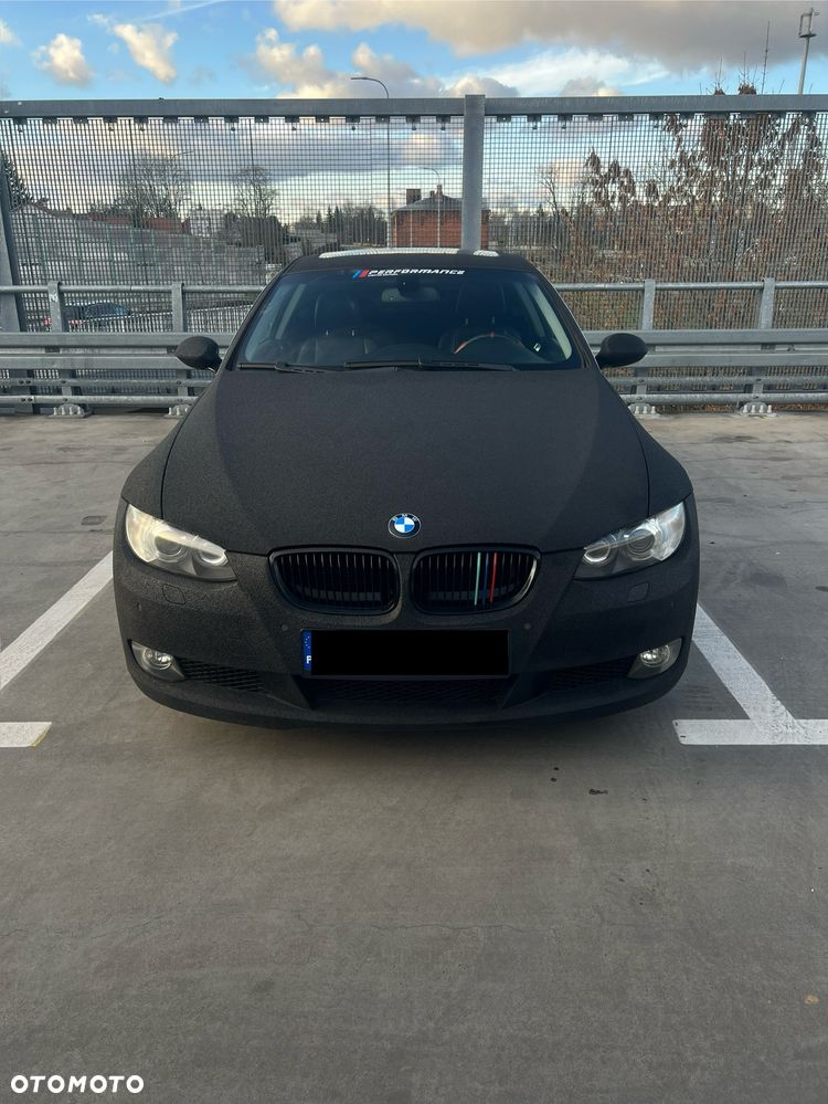 BMW Seria 3 325i - 2
