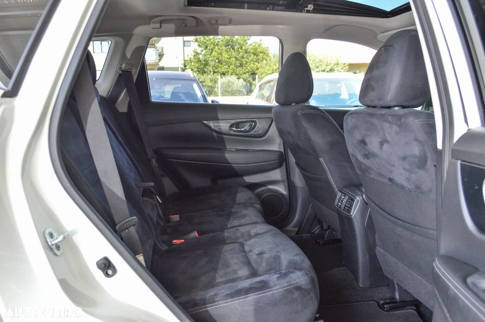 Nissan X-Trail 2.0 dCi Xtronic N-Connecta - 12