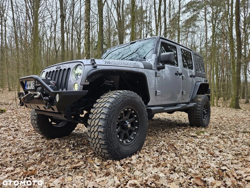 Jeep Wrangler 3.6 Unlim Sahara - 11