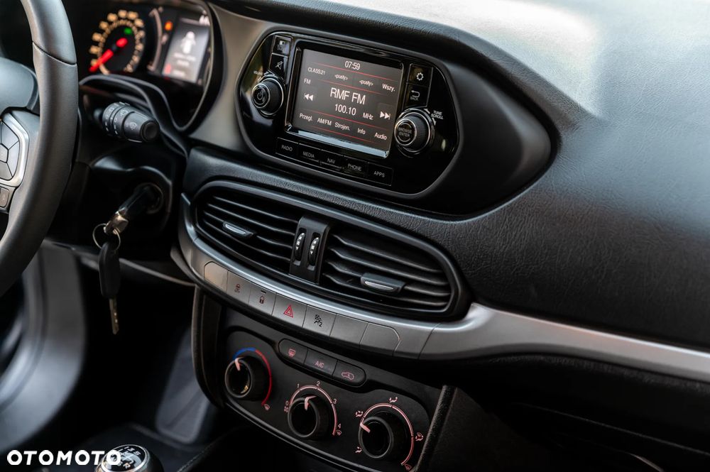 Fiat Tipo 1.4 16V More - 26