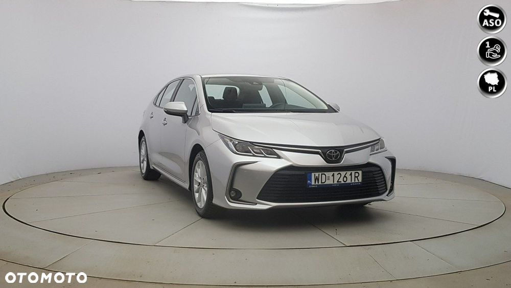 Toyota Corolla - 1