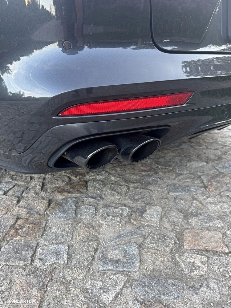 Porsche Panamera 4 E-Hybrid - 6