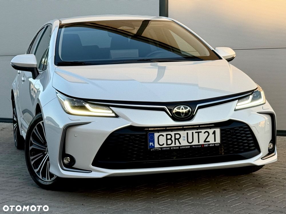 Toyota Corolla - 10