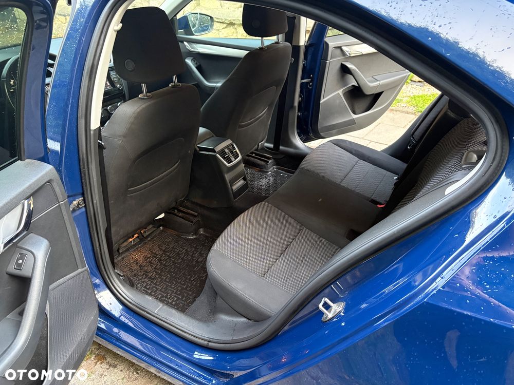 Skoda Octavia 1.4 TSI Ambition - 7
