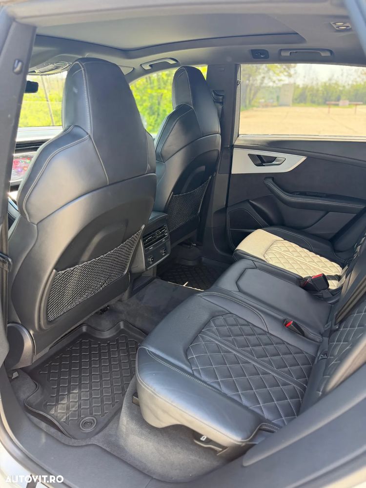 Audi Q8 - 11