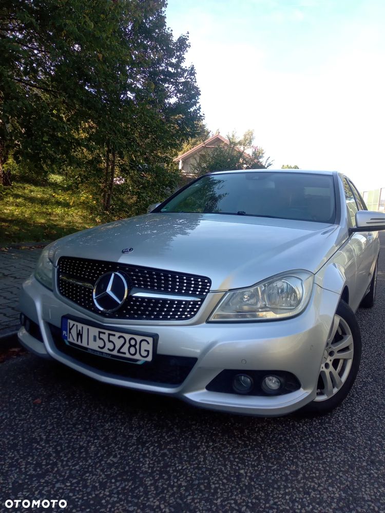 Mercedes-Benz Klasa C 180 7G-TRONIC - 8