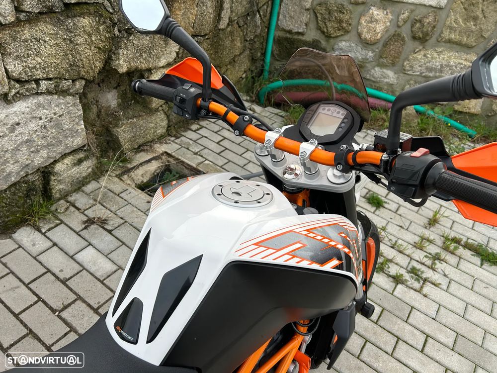 KTM Duke - 5