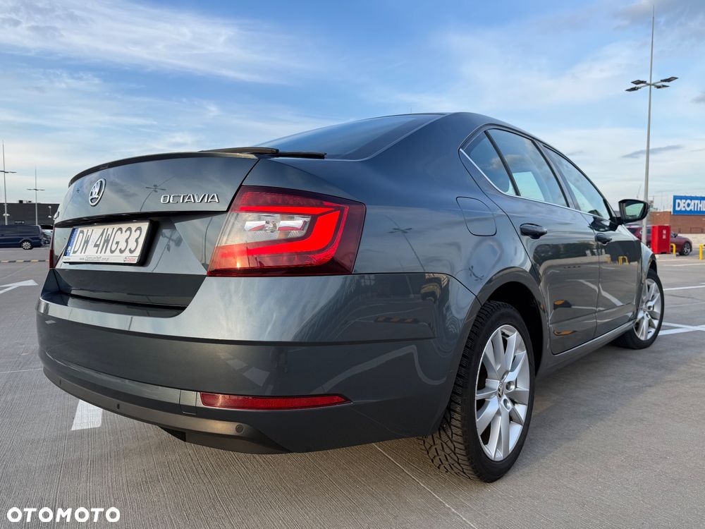 Skoda Octavia 1.5 TSI ACT Style - 4