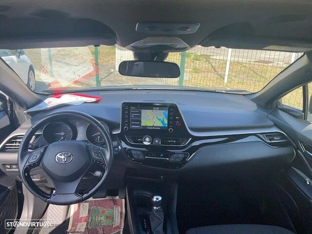 Toyota C-HR - 5