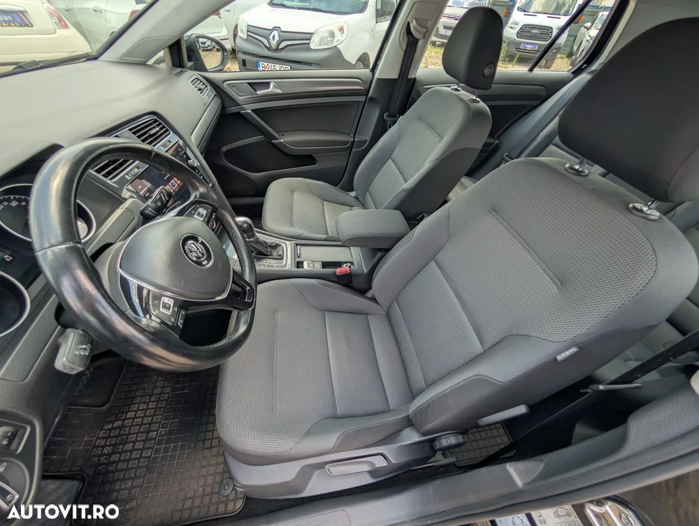 Volkswagen Golf 1.6 TDI DSG Comfortline - 12