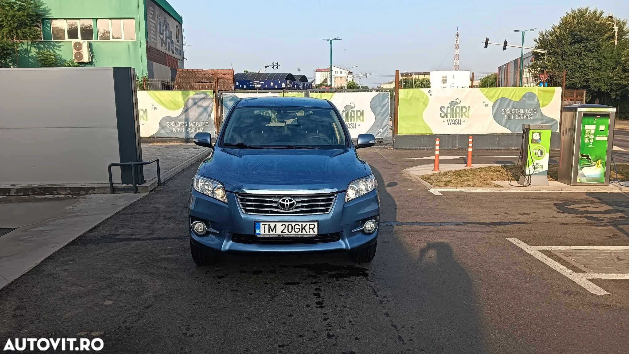 Toyota RAV4 2.2 D-4D 4x4 Comfort - 1