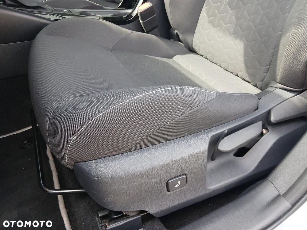 Toyota Corolla 2.0 Hybrid Comfort - 36