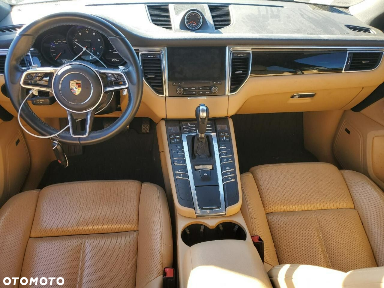 Porsche Macan - 10