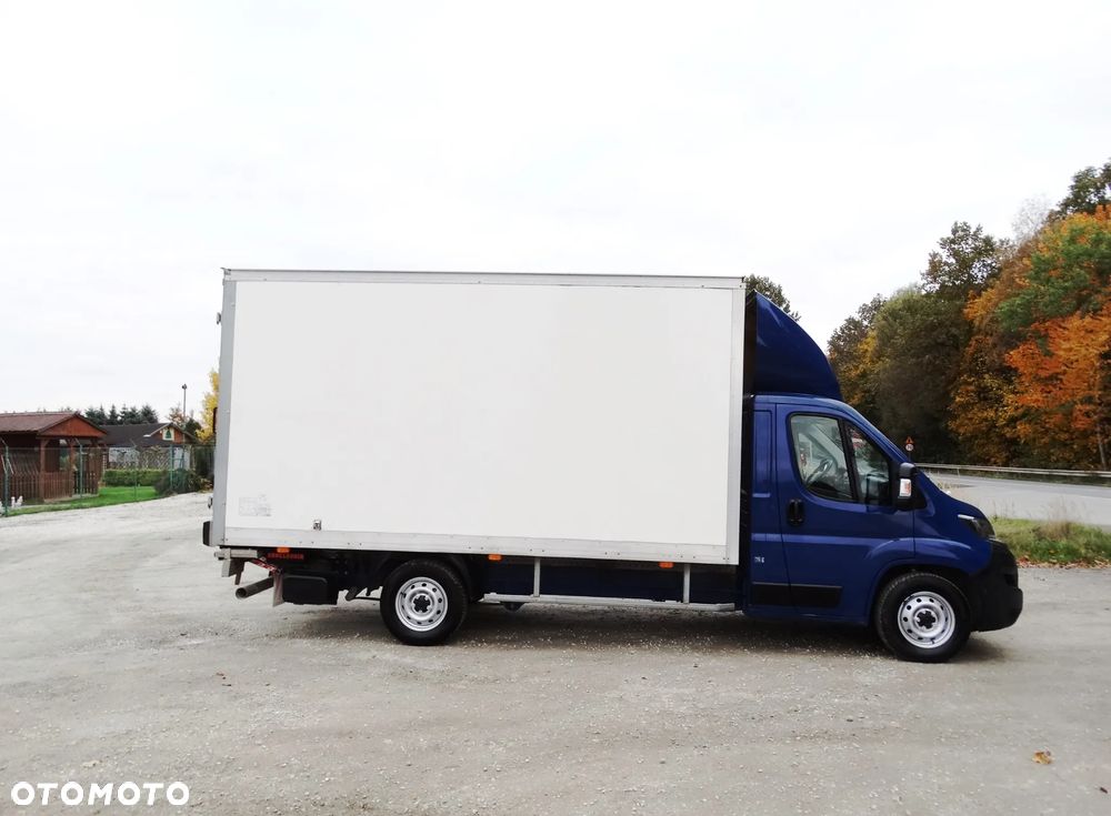 Fiat DUCATO 2.3 MultiJet 130 PS 2020 KONTENER WIDNA + UDT MOŻLIWY KREDYT LEASING - 8