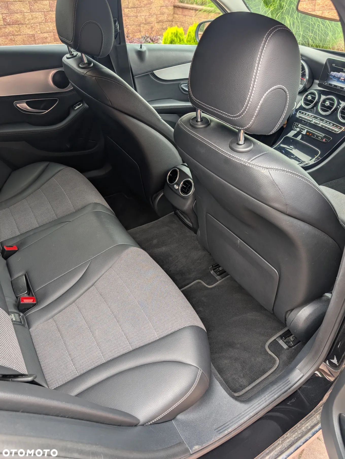 Mercedes-Benz Klasa C 200 (BlueTEC) d 7G-TRONIC - 30
