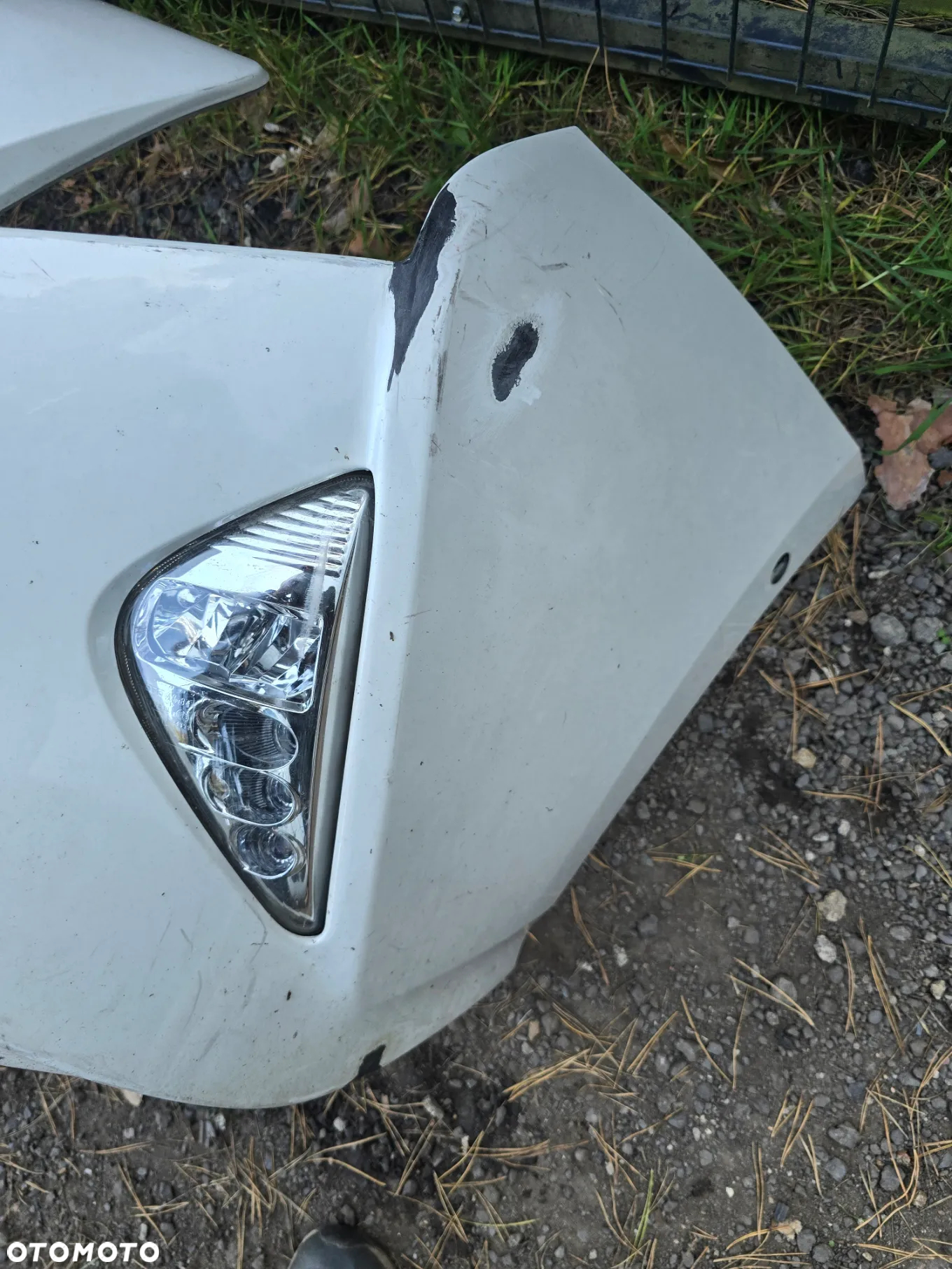 Toyota prius IV 2015 zderzak przód led - 2