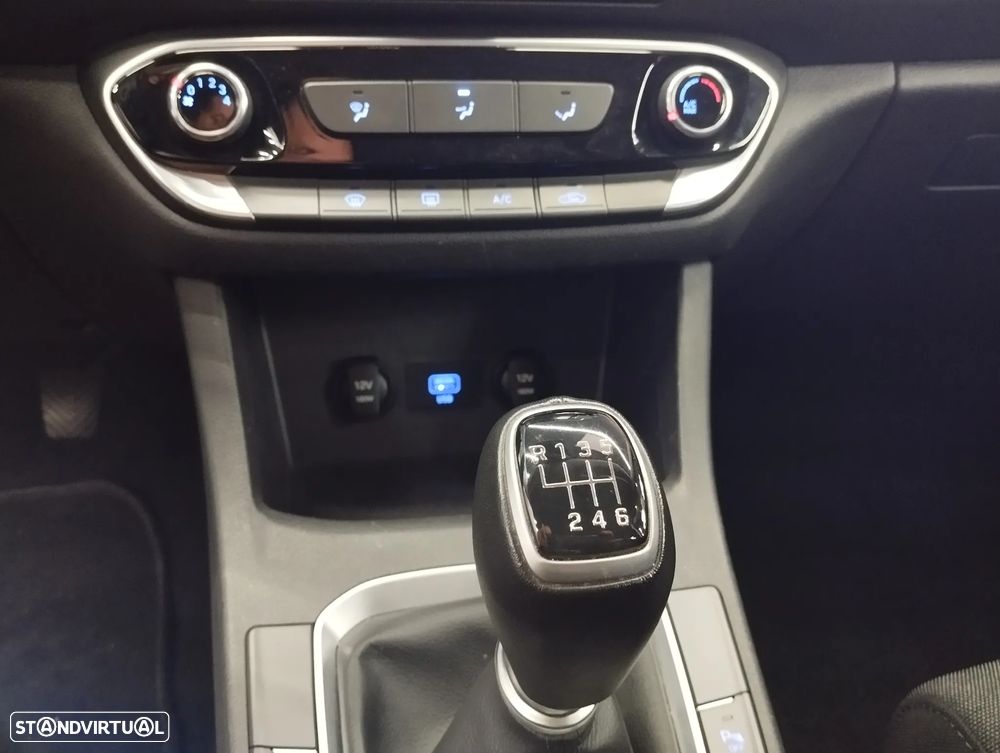 Hyundai i30 1.6 CRDI STyle - 30