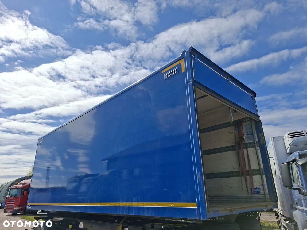 Mercedes-Benz ATEGO - 1