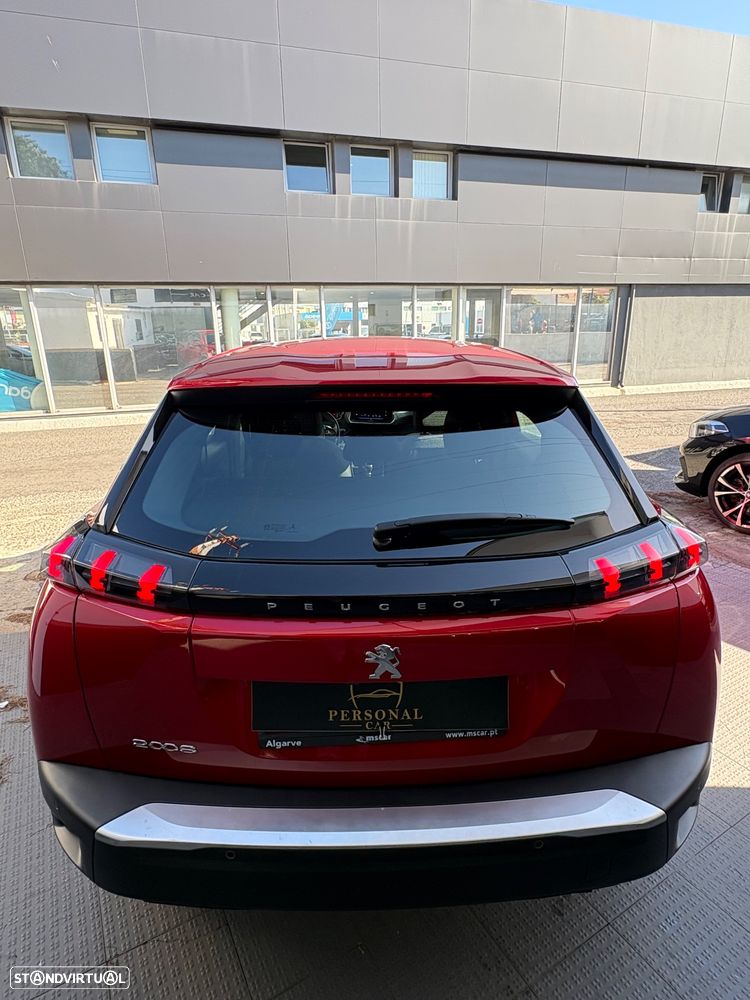 Peugeot 2008 - 6
