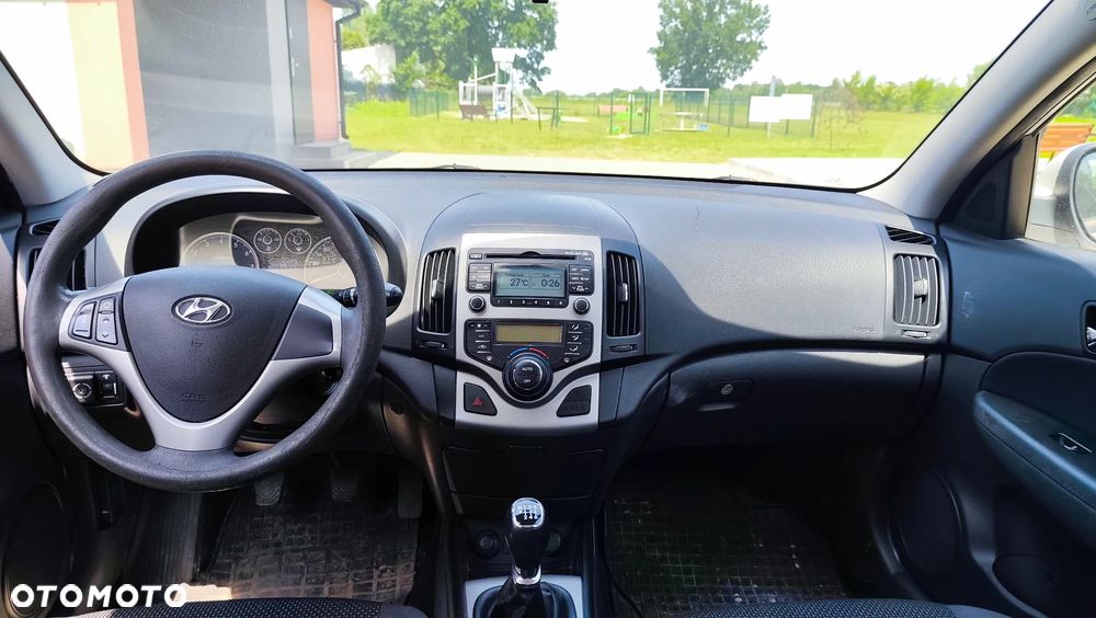 Hyundai i30 1.6 Classic EU5 - 9