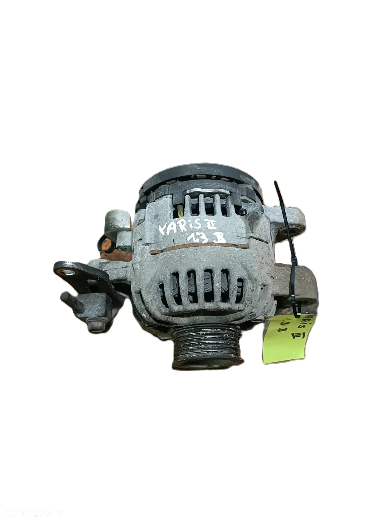 TOYOTA YARIS II 05-11 1,3 B alternator BOSCH 27060-0J061 * - 2