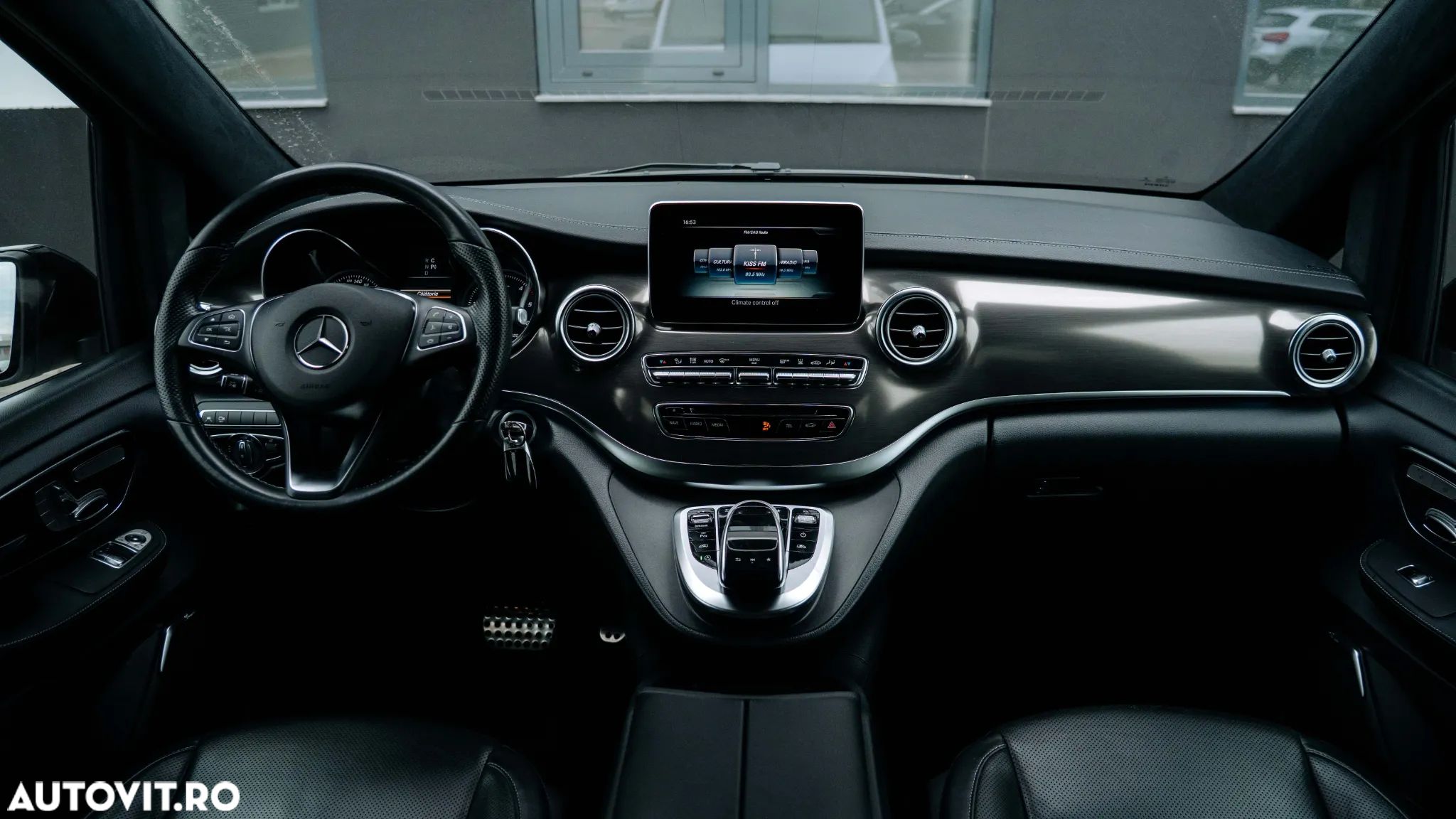 Mercedes-Benz V 250 d lang 7G-TRONIC Avantgarde Night Edition - 16