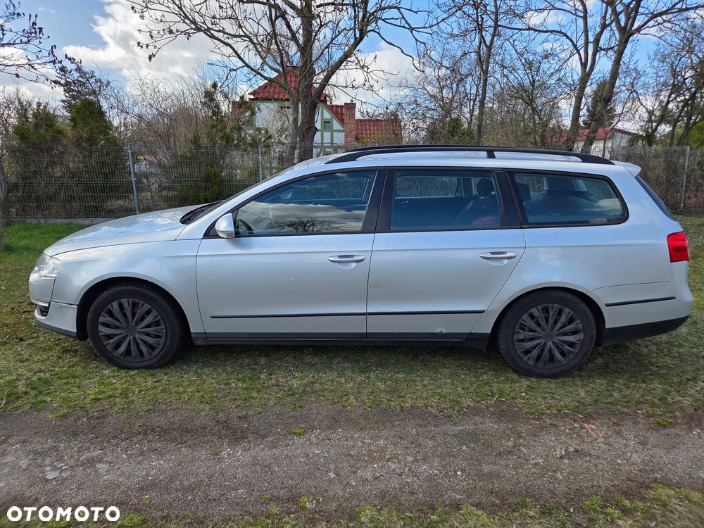 Volkswagen Passat 2.0 TDI Highline DSG - 6