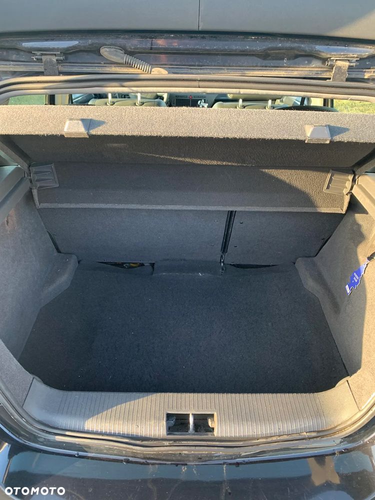 Opel Astra 2.0 Turbo Cosmo - 9