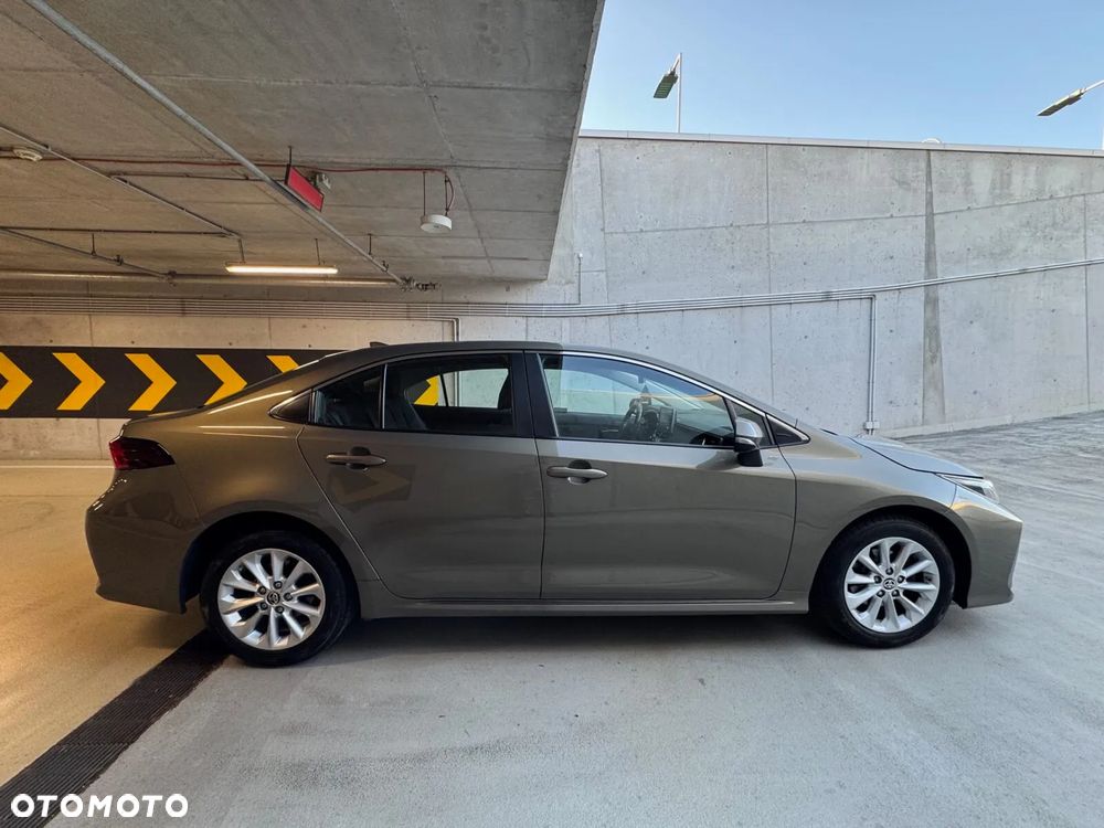 Toyota Corolla 1.6 Comfort MS - 8