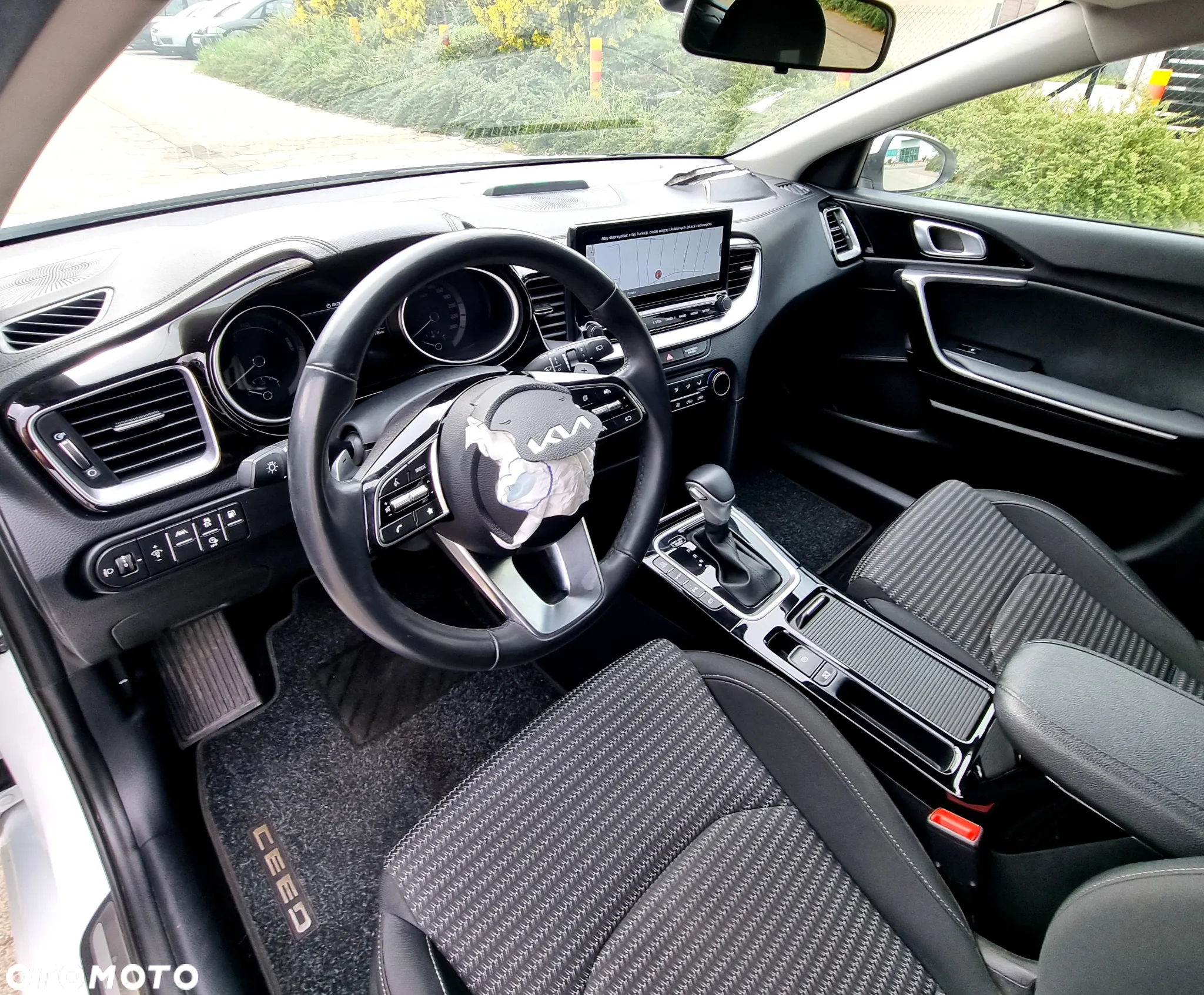 Kia Ceed SW 1.6 GDI DCT OPF Plug-in-Hybrid Inspiration - 11