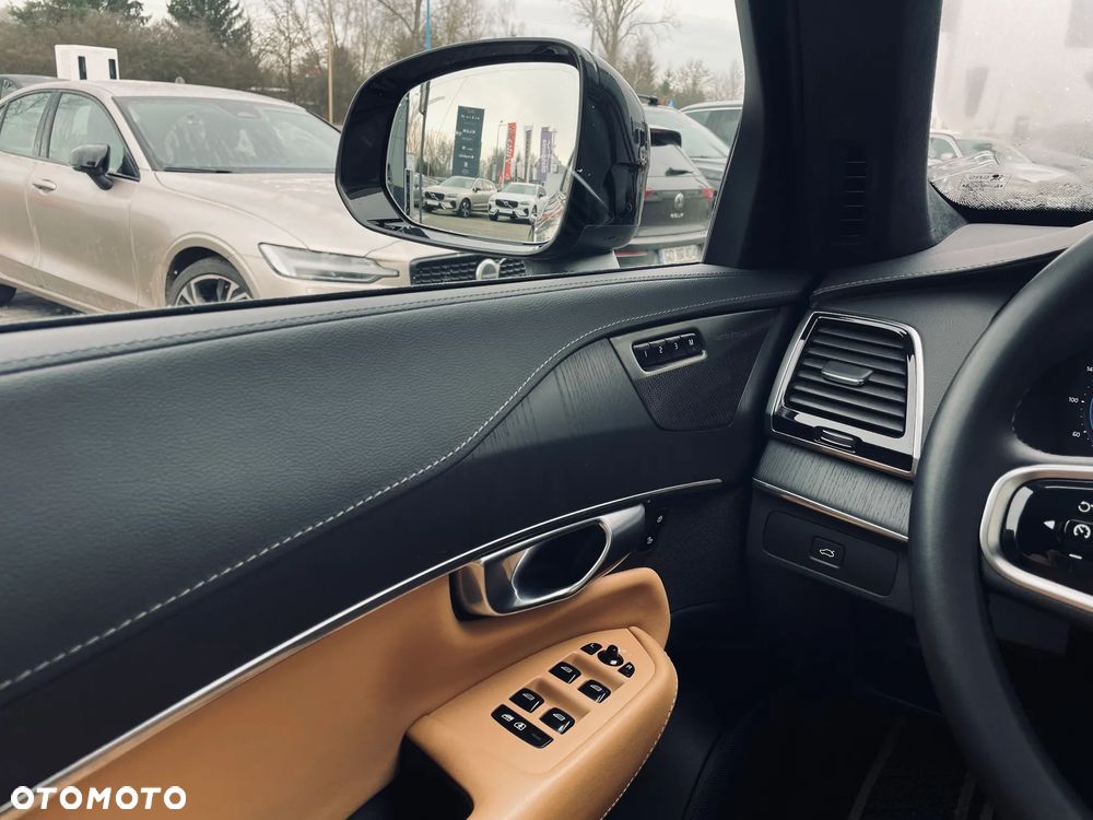 Volvo XC 90 B5 D AWD Ultimate Dark 7os - 11