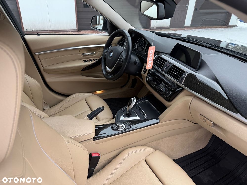 BMW Seria 3 320d xDrive Luxury Line - 13
