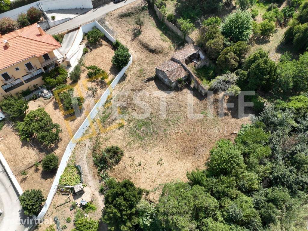 Terreno de 2040m2 com projeto aprovado disponível para moradia T3+1... - Grande imagem: 3/18