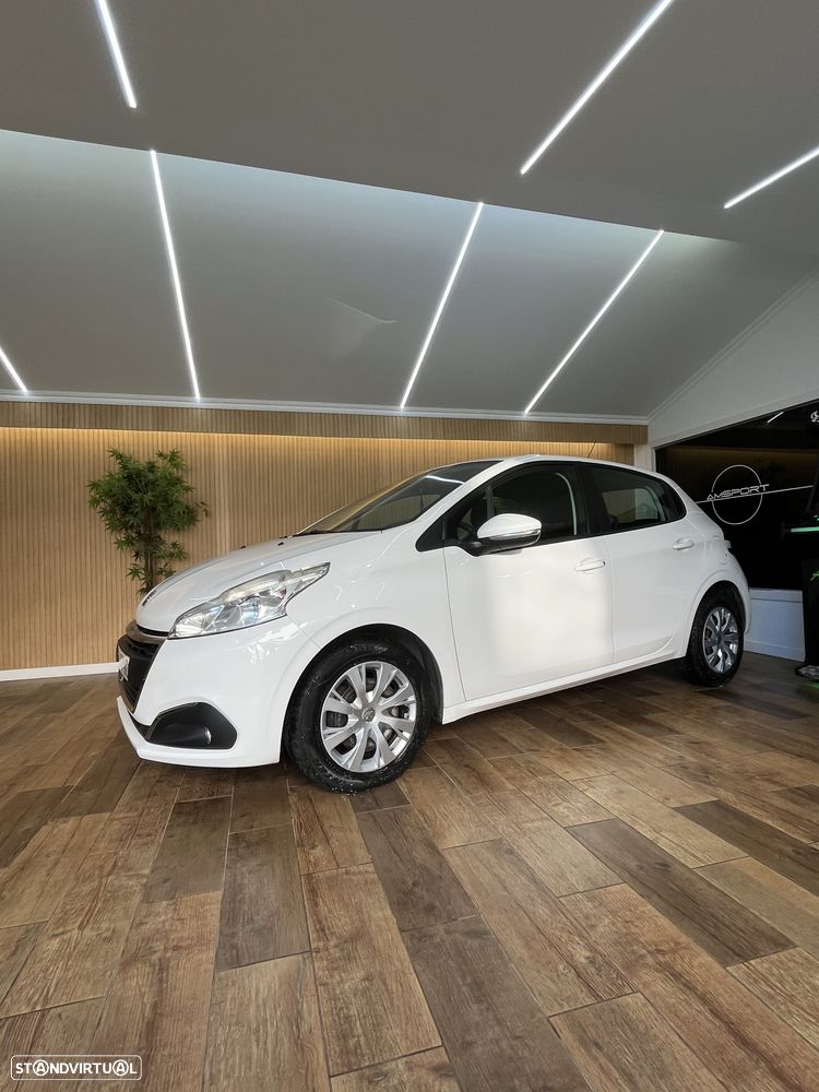 Peugeot 208 Hdi Pack Premium 100cv - 36