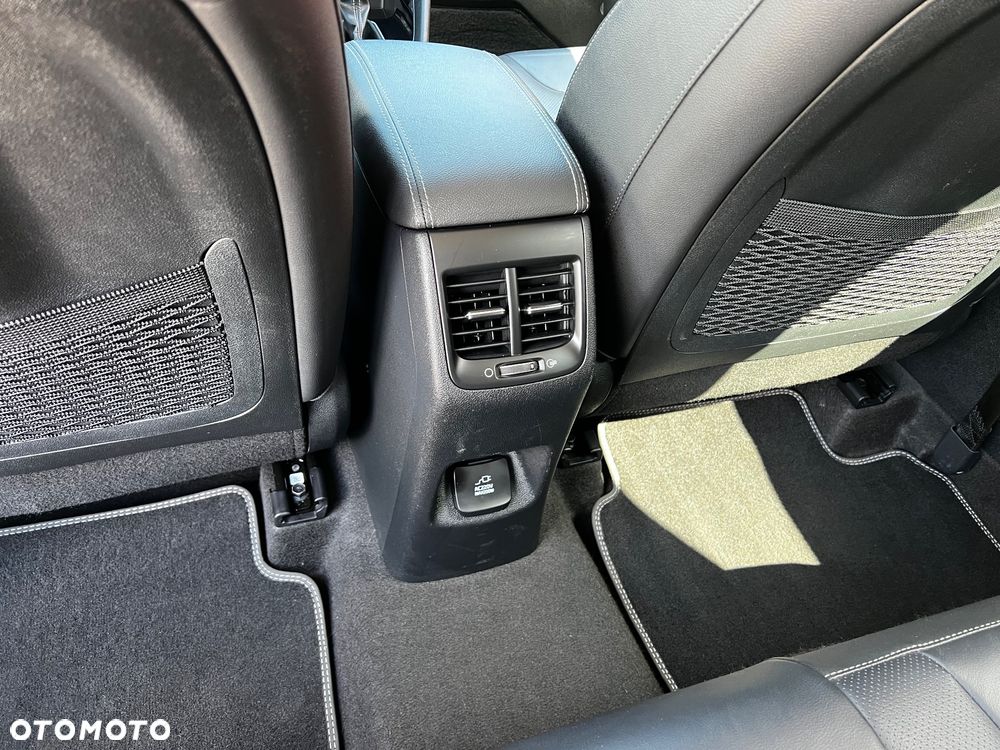 Kia Niro 1.6 GDI PHEV 2WD OPF Vision - 28
