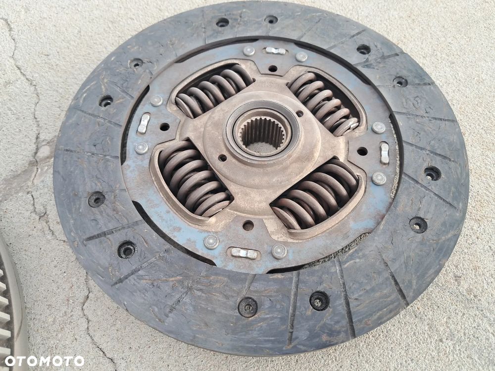 Sprzęgła Sztywne Docisk Koło Zamachowe Audi VW Seat Skoda 030105271D - 5