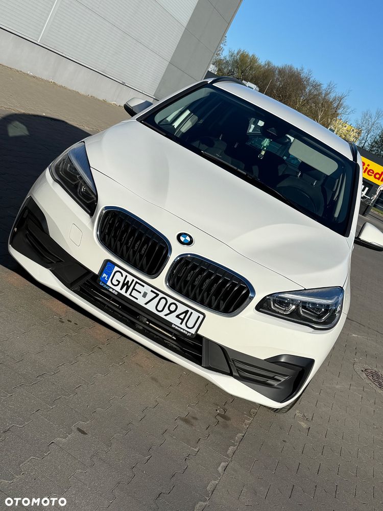 BMW Seria 2 218d - 1