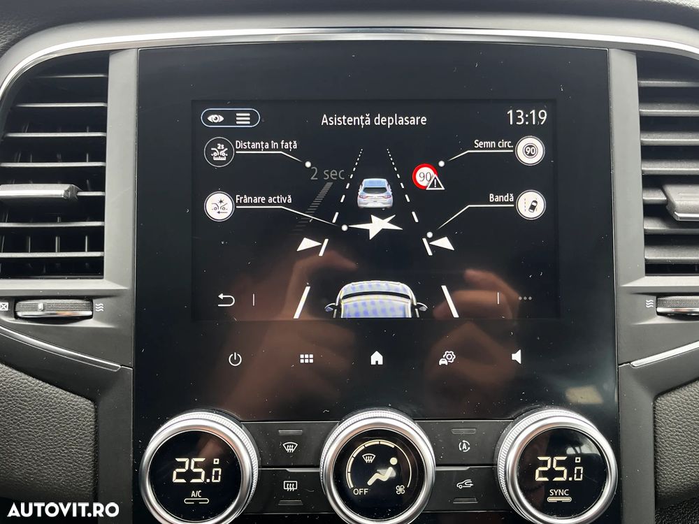 Renault Megane Blue dCi EDC Zen - 25