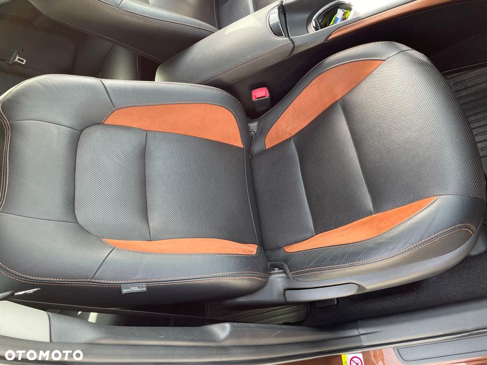 Toyota Avensis 2.0 Premium MS - 8