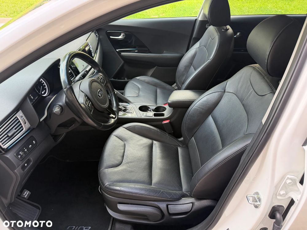 Kia Niro 1.6 GDI 2WD Vision - 13