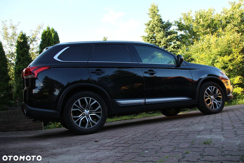 Mitsubishi Outlander 2.0 Intense + 4WD CVT - 3