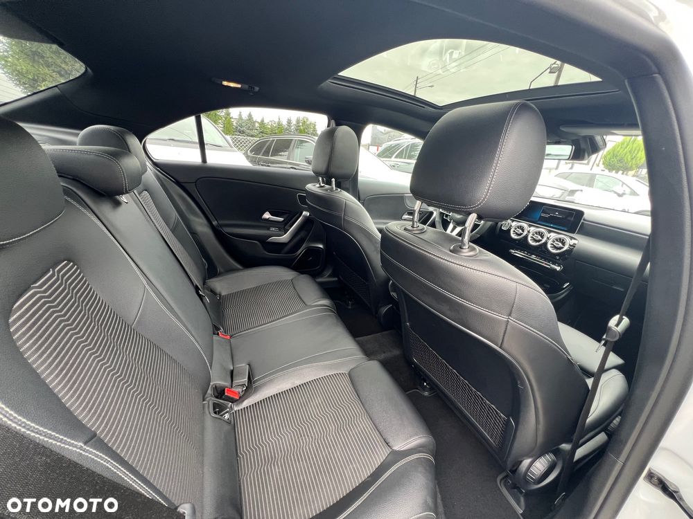 Mercedes-Benz Klasa A 250 E AMG Line 8G-DCT - 19