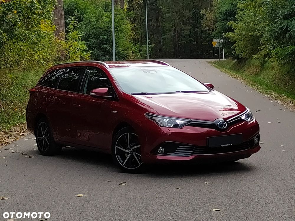 Toyota Auris 1.8 VVT-i Hybrid Automatik Touring Sports Design Edition - 14