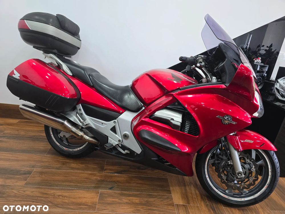 Honda ST - 3