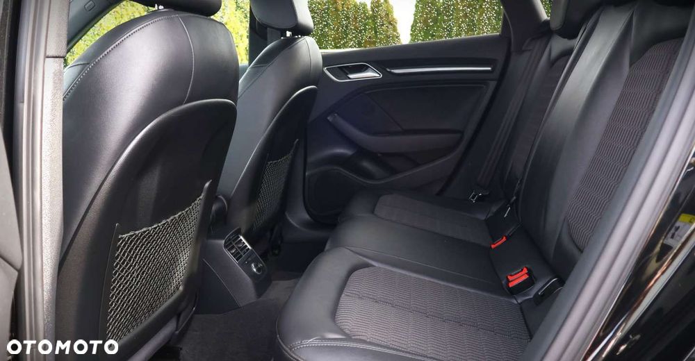 Audi A3 Sportback - 17
