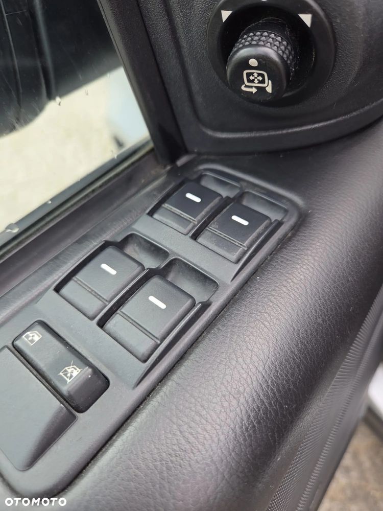 Land Rover Range Rover Sport - 26